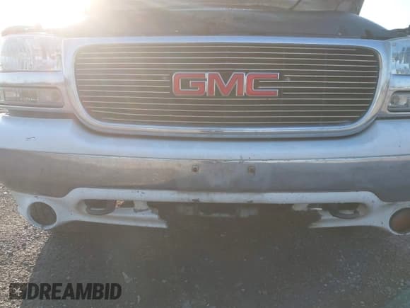 ✅ 2002 GMC Yukon XL SLT • VIN: 3GKFK16Z32G215746 • Lot: 42097959. Listed on IAAI with 233,023 mi. Free auction sales archive from the USA and detailed vehicle history report at DreamBid. Image 6.