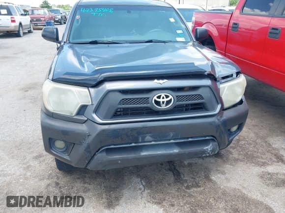 ✅ 2013 Toyota Tacoma • VIN: 5TFTX4CN2DX036132 • Lot: 42375408. Listed on IAAI with 145,161 mi. Free auction sales archive from the USA and detailed vehicle history report at DreamBid. Image 6.