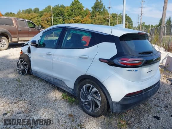 ✅ 2023 Chevrolet Bolt EV 2LT • VIN: 1G1FX6S04P4115380 • Lot: 41607569. Listed on IAAI with Not provided. Free auction sales archive from the USA and detailed vehicle history report at DreamBid. Image 3.