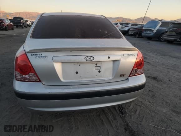 ✅ 2004 Hyundai Elantra GLS • VIN: KMHDN46D64U916101 • Lot: 84511204. Wystawiony na Copart z przebiegiem 158 986 mil. Bezpłatny archiwum sprzedaży aukcyjnych z USA i szczegółowy raport historii pojazdu na DreamBid. Zdjęcie 6.