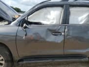 ✅ 2017 Toyota Land Cruiser • VIN: JTMCY7AJ0H4056210 • Lot: 60496785. Listed on Copart with 89,500 mi. Free auction sales archive from the USA and detailed vehicle history report at DreamBid. Image 7.