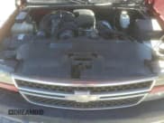 ✅ 2006 Chevrolet Silverado 2500HD LT2 • VIN: 1GCHK23D66F157528 • Lot: 47377505. Wystawiony na Copart z przebiegiem 209 391 mil. Bezpłatny archiwum sprzedaży aukcyjnych z USA i szczegółowy raport historii pojazdu na DreamBid. Zdjęcie 12.