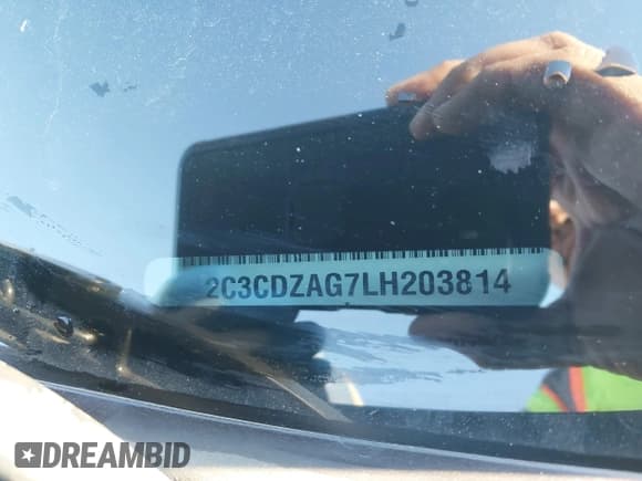 ✅ 2020 Dodge Challenger SXT • VIN: 2C3CDZAG7LH203814 • Lot: 43610375. Listed on IAAI with 104,408 mi. Free auction sales archive from the USA and detailed vehicle history report at DreamBid. Image 9.