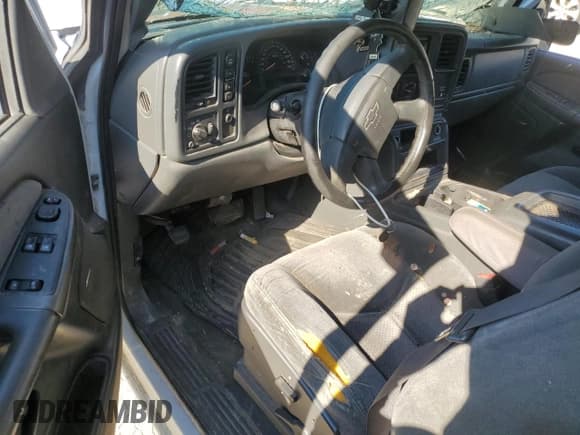 ✅ 2003 Chevrolet Silverado 1500 LS • VIN: 2GCEK19T631134247 • Лот: 77837034. Опубликован ранее на Copart с пробегом 279 337 миль. Бесплатный доступ к архиву аукционных продаж из США и подробный отчёт об истории автомобиля на DreamBid. Изображение 8.