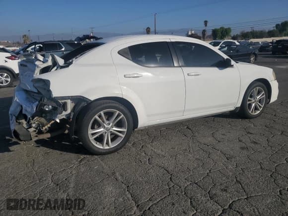 ✅ 2014 Dodge Avenger SXT • VIN: 1C3CDZCG0EN217335 • Lot: 83809994. Listed on Copart with 122,721 mi. Free auction sales archive from the USA and detailed vehicle history report at DreamBid. Image 3.