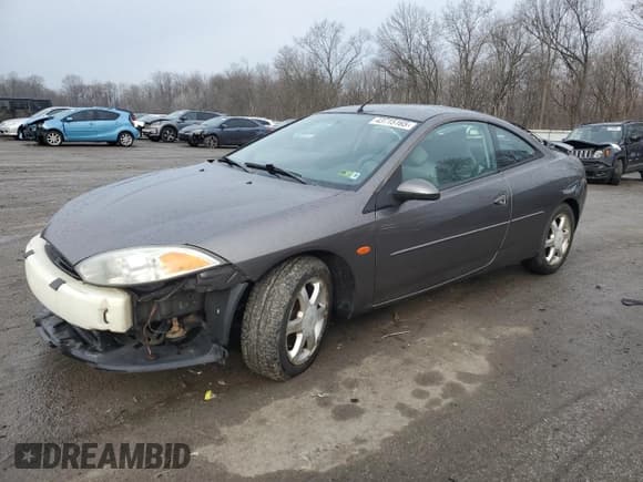 ✅ 2002 Mercury Cougar • VIN: 1ZWHT61L625614541 • Лот: 43715165. Опубликован ранее на Copart с пробегом 61 448 миль. Бесплатный доступ к архиву аукционных продаж из США и подробный отчёт об истории автомобиля на DreamBid. Изображение 1.
