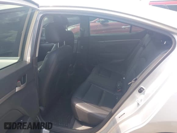 ✅ 2017 Hyundai Elantra Value Edition • VIN: 5NPD84LF7HH057196 • Lot: 42844207. Listed on IAAI with 76,358 mi. Free auction sales archive from the USA and detailed vehicle history report at DreamBid. Image 8.