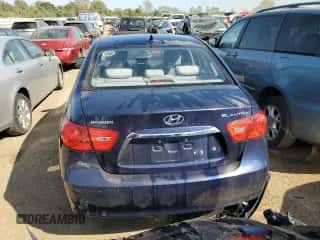 2010 Hyundai Elantra GLS z VIN KMHDU4AD8AU872057, wystawiony jako Copart lot #70456414 z przebiegiem 113 473 mil mil oraz Szkoda całkowita • Salvage title. Historia ofert i sprzedaży dostępna na DreamBid. Obrazek 6.