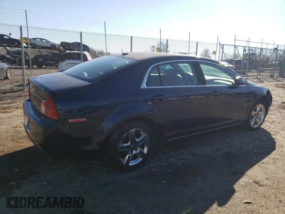 ✅ 2009 Chevrolet Malibu 1LT • VIN: 1G1ZH57BX94182633 • Lot: 82572374. Listed on Copart with 141,247 mi. Free auction sales archive from the USA and detailed vehicle history report at DreamBid. Image 3.