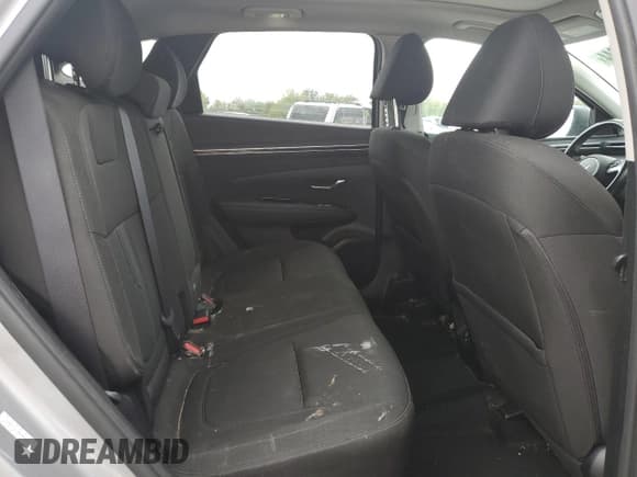 ✅ 2022 Hyundai Tucson SEL Convenience • VIN: KM8JFCA18NU050684 • Lot: 73638644. Wystawiony na Copart z przebiegiem 67 899 mil. Bezpłatny archiwum sprzedaży aukcyjnych z USA i szczegółowy raport historii pojazdu na DreamBid. Zdjęcie 11.