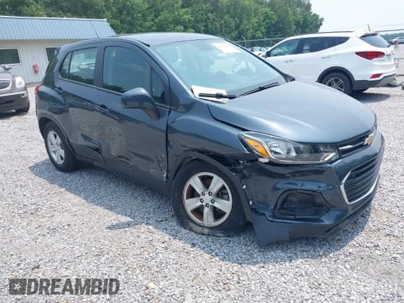 ✅ 2021 Chevrolet Trax LS • VIN: KL7CJKSB7MB307760 • Lot: 42456228. Listed on IAAI with 80,812 mi. Free auction sales archive from the USA and detailed vehicle history report at DreamBid. Image 1.