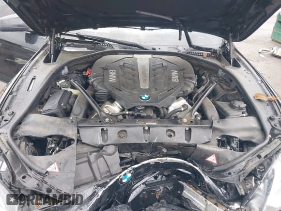 ✅ 2012 BMW 6 Series 650i • VIN: WBALZ3C54CDL73449 • Lot: 42561333. Listed on IAAI with Not provided. Free auction sales archive from the USA and detailed vehicle history report at DreamBid. Image 10.