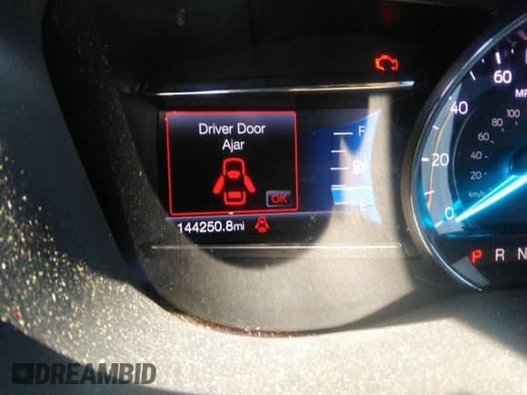 ✅ 2019 Ford Explorer Limited • VIN: 1FM5K7F8XKGB41427 • Lot: 39642609. Wystawiony na IAAI z przebiegiem 144 250 mil. Bezpłatny archiwum sprzedaży aukcyjnych z USA i szczegółowy raport historii pojazdu na DreamBid. Zdjęcie 7.