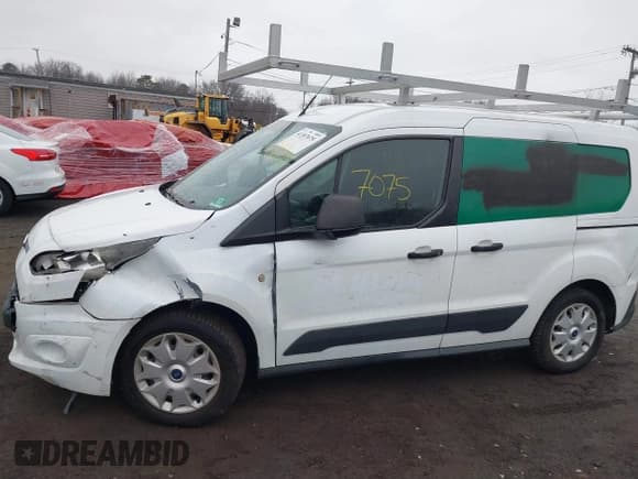 ✅ 2014 Ford Transit Connect XLT • VIN: NM0LS6F76E1165967 • Lot: 41307075. Listed on IAAI with 175,916 mi. Free auction sales archive from the USA and detailed vehicle history report at DreamBid. Image 17.