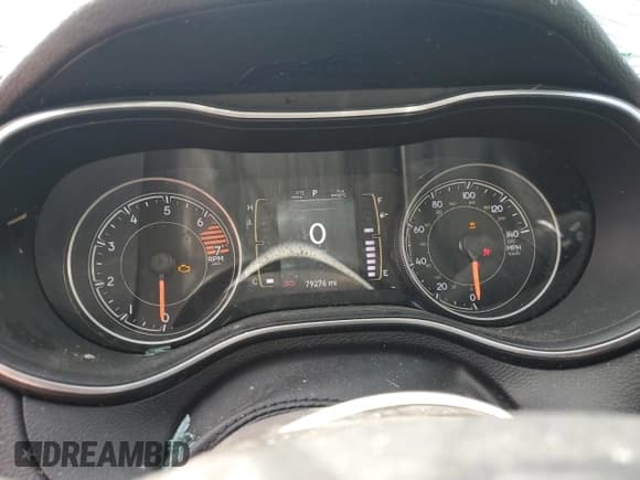 ✅ 2020 Jeep Cherokee Latitude • VIN: 1C4PJMCB9LD615806 • Lot: 81017625. Listed on Copart with 79,276 mi. Free auction sales archive from the USA and detailed vehicle history report at DreamBid. Image 9.