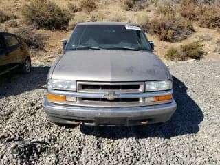 ✅ 2002 Chevrolet S-10 LS • VIN: 1GCDT13W02K184491 • Лот: 75964674. Опубликован ранее на Copart с пробегом 206 963 миль. Бесплатный доступ к архиву аукционных продаж из США и подробный отчёт об истории автомобиля на DreamBid. Изображение 5.