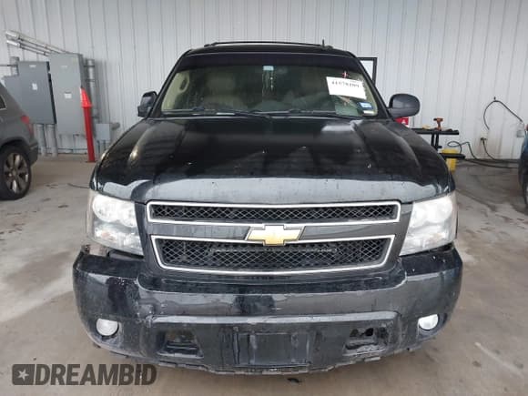 ✅ 2014 Chevrolet Tahoe LT • VIN: 1GNSCBE01ER190342 • Lot: 41578109. Listed on IAAI with 204,781 mi. Free auction sales archive from the USA and detailed vehicle history report at DreamBid. Image 12.
