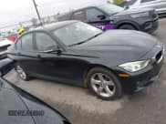 ✅ 2015 BMW 3 Series 328i xDrive • VIN: WBA3B3C57FJ985378 • Лот: 43494552. Опубликован ранее на IAAI с пробегом 122 079 миль. Бесплатный доступ к архиву аукционных продаж из США и подробный отчёт об истории автомобиля на DreamBid. Изображение 13.