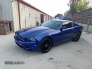 ✅ 2014 Ford Mustang V6 • VIN: 1ZVBP8AMXE5274365 • Лот: 93773655. Опубликован ранее на Copart с пробегом 125 628 миль. Бесплатный доступ к архиву аукционных продаж из США и подробный отчёт об истории автомобиля на DreamBid. Изображение 2.