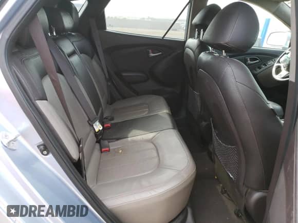 2011 Hyundai Tucson Limited z VIN KM8JU3AC3BU127903, wystawiony jako Copart lot #70695114 z przebiegiem 130 796 mil mil oraz Szkoda całkowita • Salvage title. Historia ofert i sprzedaży dostępna na DreamBid. Obrazek 12.