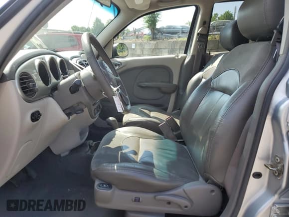 ✅ 2002 Chrysler PT Cruiser Limited • VIN: 3C8FY68B92T261563 • Lot: 65761675. Listed on Copart with 77,824 mi. Free auction sales archive from the USA and detailed vehicle history report at DreamBid. Image 7.