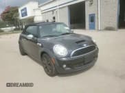 ✅ 2010 MINI Convertible S • VIN: WMWMS3C59ATY08431 • Lot: 68177765. Wystawiony na Copart z przebiegiem 59 924 mil. Bezpłatny archiwum sprzedaży aukcyjnych z USA i szczegółowy raport historii pojazdu na DreamBid. Zdjęcie 13.