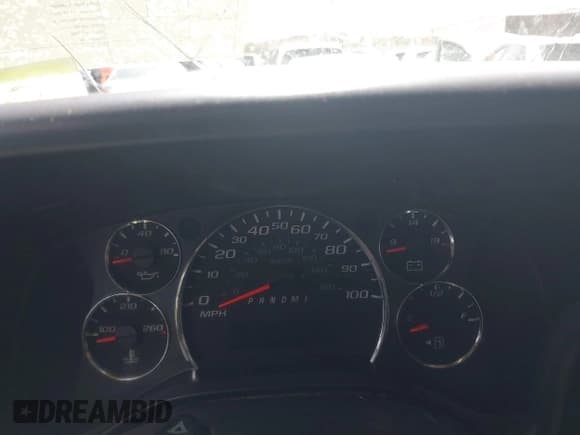 ✅ 2012 Chevrolet Express Cargo • VIN: 1GCWGFCA6C1166700 • Lot: 42747855. Wystawiony na IAAI z przebiegiem Nie podano. Bezpłatny archiwum sprzedaży aukcyjnych z USA i szczegółowy raport historii pojazdu na DreamBid. Zdjęcie 14.