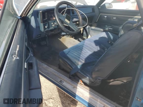 ✅ 1987 Chevrolet El Camino • VIN: 3GCCW80Z9HS905561 • Лот: 75401604. Опубликован ранее на Copart с пробегом 32 958 миль. Бесплатный доступ к архиву аукционных продаж из США и подробный отчёт об истории автомобиля на DreamBid. Изображение 8.