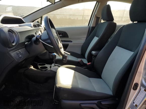 ✅ 2012 Toyota Prius Four • VIN: JTDKDTB39C1018629 • Лот: 90365195. Опубликован ранее на Copart с пробегом 115 029 миль. Бесплатный доступ к архиву аукционных продаж из США и подробный отчёт об истории автомобиля на DreamBid. Изображение 7.