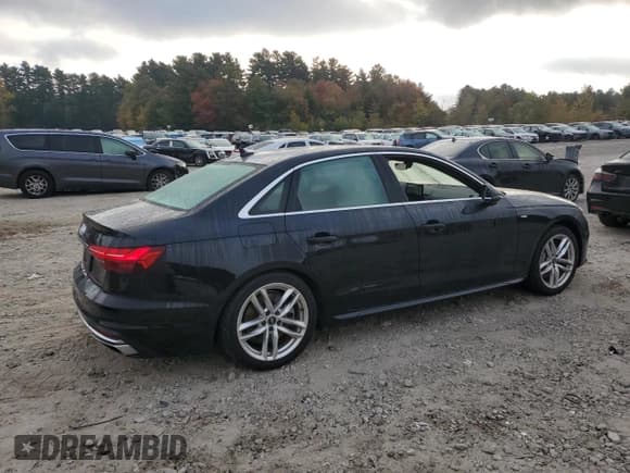 ✅ 2022 Audi A4 S line Premium Plus • VIN: WAUEAAF4XNN008651 • Лот: 81027415. Опубликован ранее на Copart с пробегом 34 875 миль. Бесплатный доступ к архиву аукционных продаж из США и подробный отчёт об истории автомобиля на DreamBid. Изображение 3.