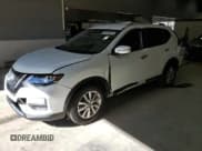 ✅ 2018 Nissan Rogue SV • VIN: KNMAT2MV0JP526215 • Lot: 91426875. Wystawiony na Copart z przebiegiem 155 389 mil. Bezpłatny archiwum sprzedaży aukcyjnych z USA i szczegółowy raport historii pojazdu na DreamBid. Zdjęcie 1.