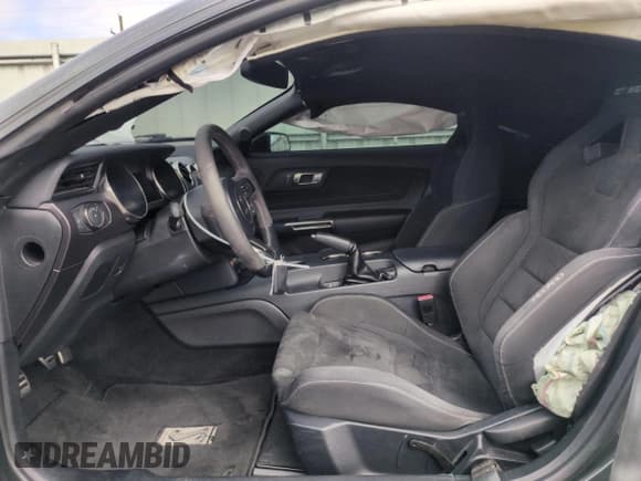 ✅ 2018 Ford Mustang Shelby GT350 • VIN: 1FA6P8JZ7J5504170 • Лот: 60744625. Опубликован ранее на Copart с пробегом 32 909 миль. Бесплатный доступ к архиву аукционных продаж из США и подробный отчёт об истории автомобиля на DreamBid. Изображение 7.