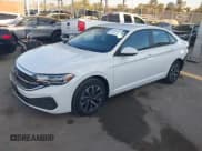 ✅ 2023 Volkswagen Jetta S • VIN: 3VW5M7BU6PM021006 • Лот: 43239346. Опубликован ранее на IAAI с пробегом 25 624 миль. Бесплатный доступ к архиву аукционных продаж из США и подробный отчёт об истории автомобиля на DreamBid. Изображение 2.