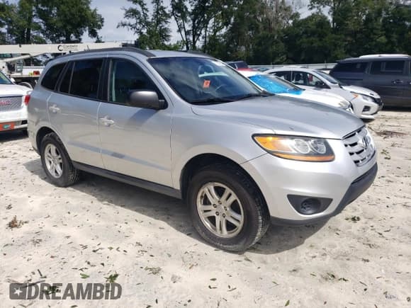 ✅ 2011 Hyundai Santa Fe GLS • VIN: 5XYZG3AB9BG025724 • Lot: 75300204. Listed on Copart with 114,985 mi. Free auction sales archive from the USA and detailed vehicle history report at DreamBid. Image 4.
