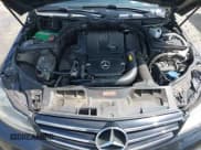 ✅ 2013 Mercedes-Benz C 250 Sport • VIN: WDDGF4HB5DA869063 • Lot: 42740089. Wystawiony na IAAI z przebiegiem 141 781 mil. Bezpłatny archiwum sprzedaży aukcyjnych z USA i szczegółowy raport historii pojazdu na DreamBid. Zdjęcie 10.