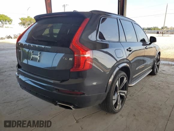 ✅ 2021 Volvo XC90 T6 R-Design • VIN: YV4A22PM5M1673950 • Lot: 70306945. Listed on Copart with 37,978 mi. Free auction sales archive from the USA and detailed vehicle history report at DreamBid. Image 3.