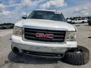 ✅ 2011 GMC Sierra 1500 SLE • VIN: 1GTR1VE03BZ363286 • Lot: 70448805. Wystawiony na Copart z przebiegiem 270 072 mil. Bezpłatny archiwum sprzedaży aukcyjnych z USA i szczegółowy raport historii pojazdu na DreamBid. Zdjęcie 5.