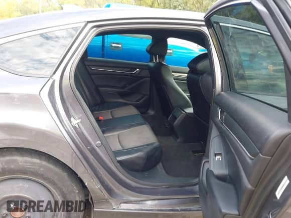 2018 Honda Accord Sport with VIN 1HGCV1F32JA133118, listed as a IAAI auction lot 43329296 with 136,291 mi miles and . Bid and sale history available at DreamBid. Image 8.