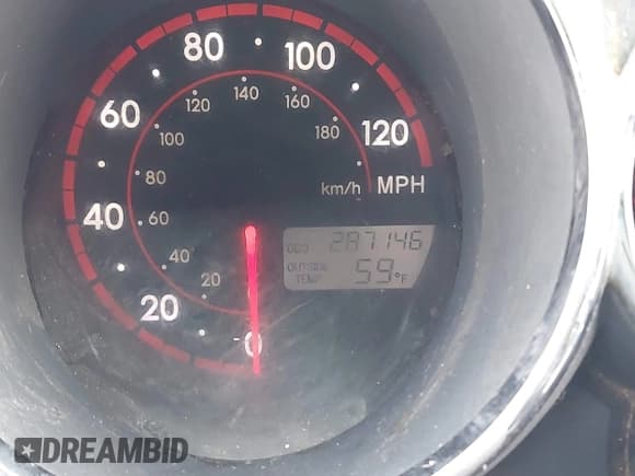 ✅ 2007 Toyota Matrix STD • VIN: 2T1KR32E87C678889 • Lot: 43518360. Wystawiony na IAAI z przebiegiem 287 146 mil. Bezpłatny archiwum sprzedaży aukcyjnych z USA i szczegółowy raport historii pojazdu na DreamBid. Zdjęcie 7.