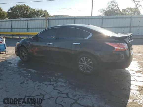 2015 Nissan Altima S z VIN 1N4AL3AP9FN923572, wystawiony jako Copart lot #71523625 z przebiegiem 73 228 mil mil oraz Szkoda całkowita • Salvage title. Historia ofert i sprzedaży dostępna na DreamBid. Obrazek 2.