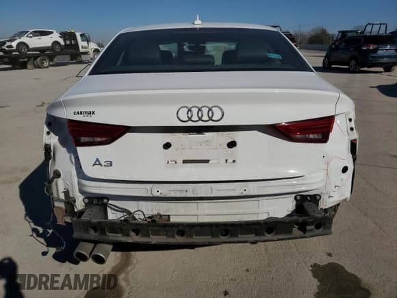 ✅ 2018 Audi A3 Premium Plus • VIN: WAUGUGFF8J1026054 • Лот: 41774604. Опубликован ранее на Copart с пробегом 50 939 миль. Бесплатный доступ к архиву аукционных продаж из США и подробный отчёт об истории автомобиля на DreamBid. Изображение 6.