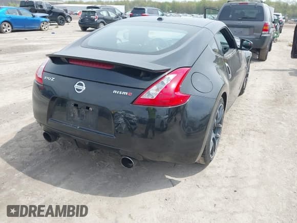 ✅ 2009 Nissan 370Z Touring • VIN: JN1AZ44E29M407088 • Lot: 42130157. Listed on IAAI with 51,735 mi. Free auction sales archive from the USA and detailed vehicle history report at DreamBid. Image 4.
