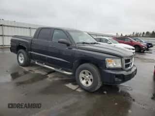 2008 Dodge Dakota SLT с VIN 1D7HW48N98S523242, выставлен на аукционе Copart как лот 81602774 с пробегом 94 252 миль миль и Чистый • Clean title. История ставок и продаж доступна на DreamBid. Изображение 4.