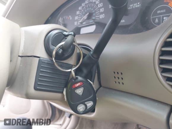 ✅ 2003 Buick Century Custom • VIN: 2G4WS52J631227463 • Lot: 43447988. Wystawiony na IAAI z przebiegiem 105 314 mil. Bezpłatny archiwum sprzedaży aukcyjnych z USA i szczegółowy raport historii pojazdu na DreamBid. Zdjęcie 11.