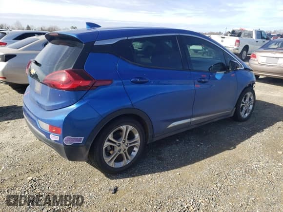 ✅ 2018 Chevrolet Bolt EV LT • VIN: 1G1FW6S06J4130599 • Lot: 46073005. Wystawiony na Copart z przebiegiem 385 954 mil. Bezpłatny archiwum sprzedaży aukcyjnych z USA i szczegółowy raport historii pojazdu na DreamBid. Zdjęcie 3.