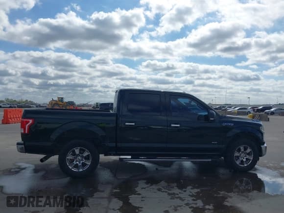 ✅ 2015 Ford F-150 XLT • VIN: 1FTEW1CP8FKE71183 • Lot: 43711877. Listed on IAAI with Not provided. Free auction sales archive from the USA and detailed vehicle history report at DreamBid. Image 13.