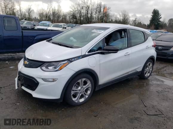 2021 Chevrolet Bolt EV LT z VIN 1G1FY6S07M4113454, wystawiony jako Copart lot #42066284 z przebiegiem 46 352 mil mil oraz . Historia ofert i sprzedaży dostępna na DreamBid. Obrazek 1.