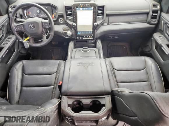 2024 Ram 1500 Limited with VIN 1C6SRFHT5RN121968, listed as a Copart auction lot 68899715 with 33,468 mi miles and Salvage title. Bid and sale history available at DreamBid. Image 8.