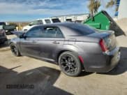 ✅ 2019 Chrysler 300 Touring • VIN: 2C3CCAAG1KH738804 • Лот: 92213705. Опубликован ранее на Copart с пробегом 113 010 миль. Бесплатный доступ к архиву аукционных продаж из США и подробный отчёт об истории автомобиля на DreamBid. Изображение 2.