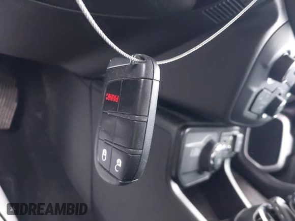 ✅ 2021 Jeep Renegade Jeepster • VIN: ZACNJDABXMPN11013 • Lot: 41394498. Wystawiony na IAAI z przebiegiem 56 035 mil. Bezpłatny archiwum sprzedaży aukcyjnych z USA i szczegółowy raport historii pojazdu na DreamBid. Zdjęcie 11.